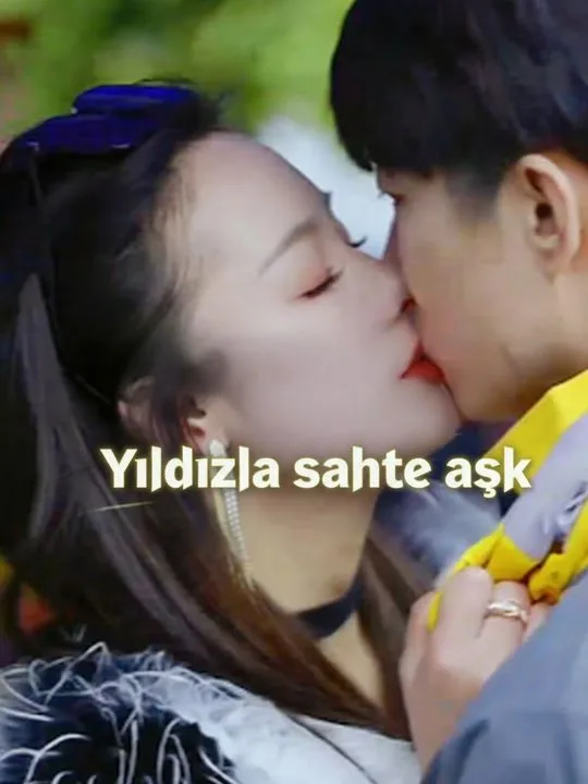 Yıldızla sahte aşk